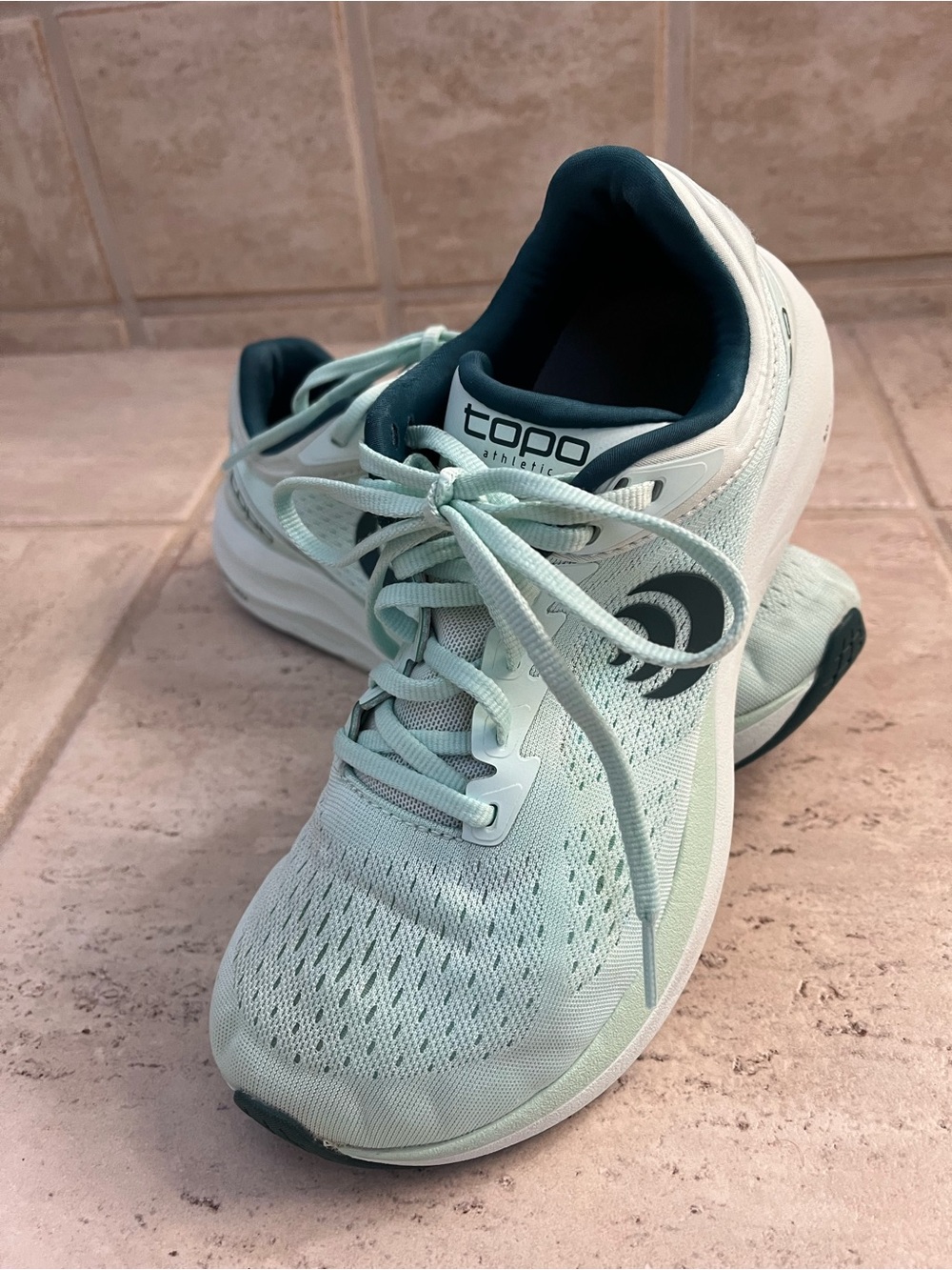 Topo Athletic Phantom 3 Women's Mint Green Running Shoes 5mm Drop